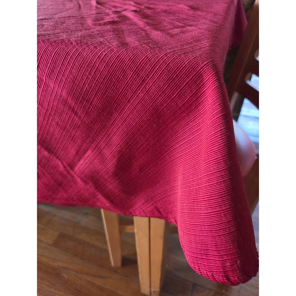 Berry Red 70' Round Tablecloth Textured Christmas Layering Cotton Polyester